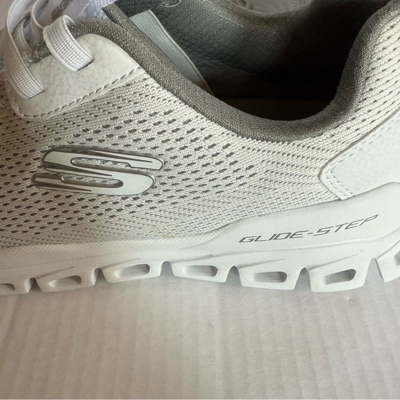 Skechers Gray Memory Foam Athletic Shoes Size 10.5 - Picture 7 of 8